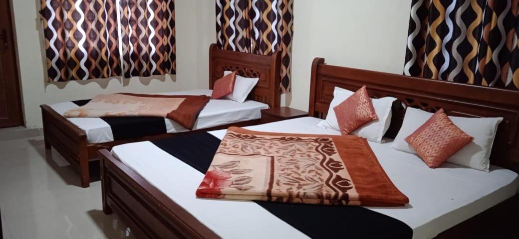 Hotel Nakshatra Ooty Eksteriør billede