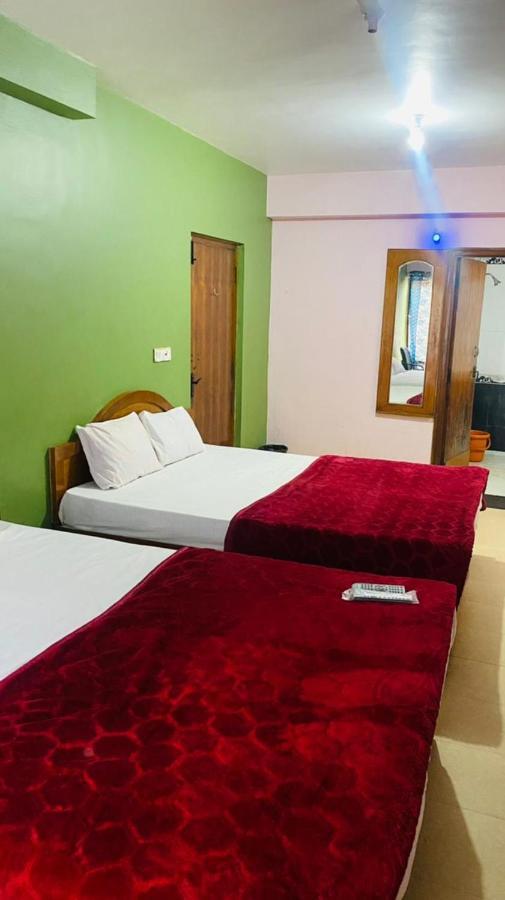Hotel Nakshatra Ooty Eksteriør billede