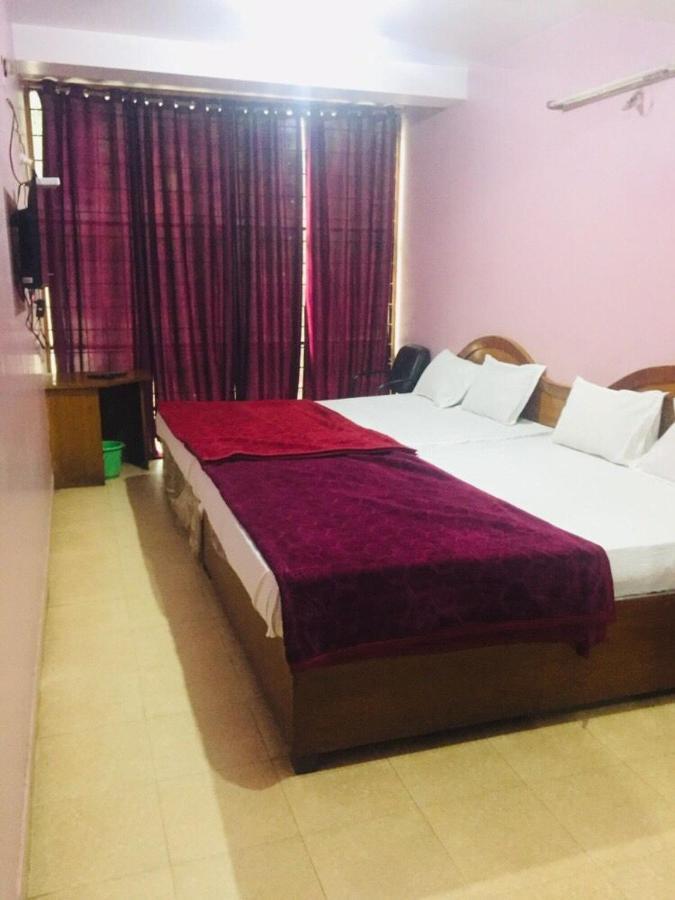 Hotel Nakshatra Ooty Eksteriør billede