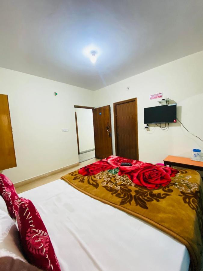 Hotel Nakshatra Ooty Eksteriør billede