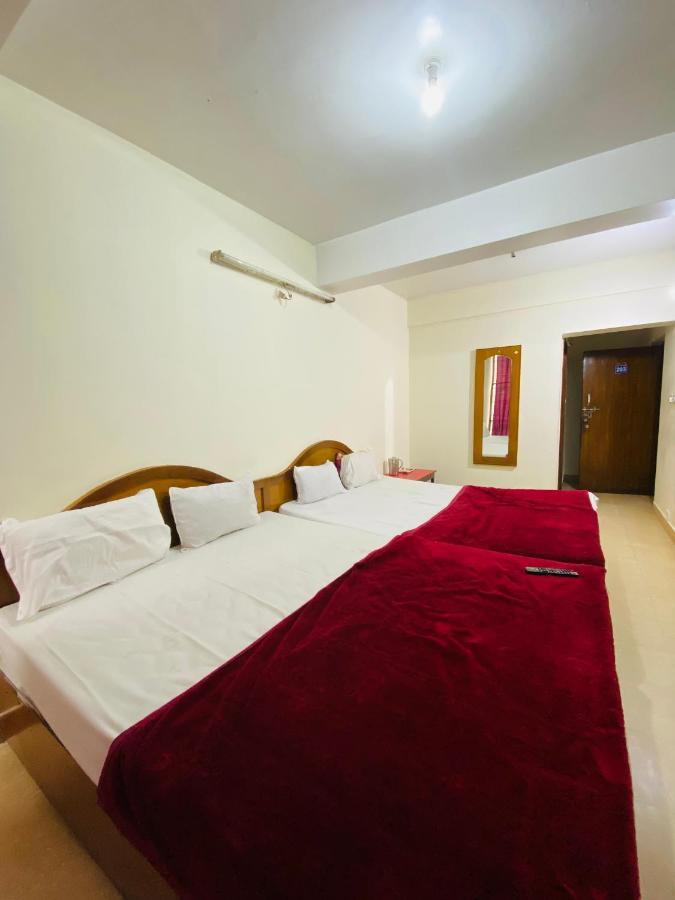 Hotel Nakshatra Ooty Eksteriør billede